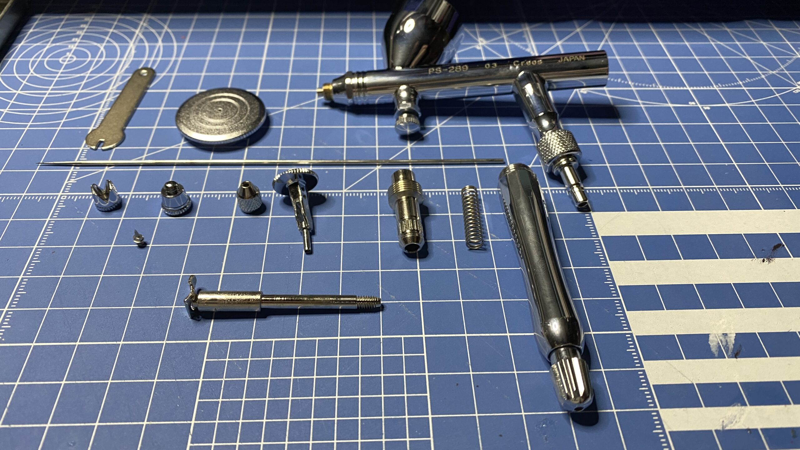最新エルメス 私のエアブラシがシングルアクションになってしまったようです 模型製作用品